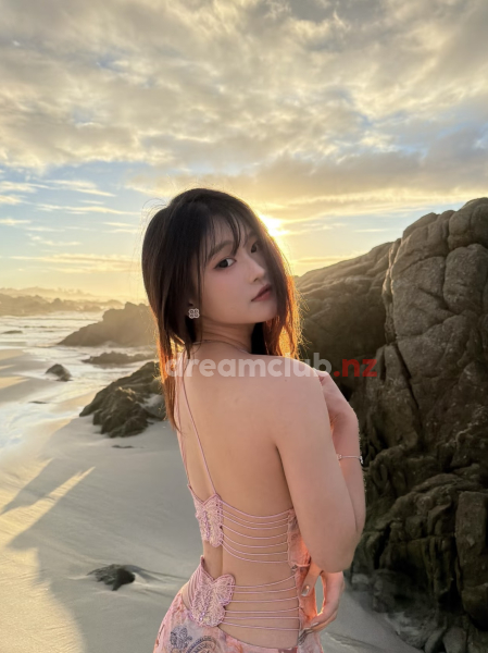 Best  escort in North Shore