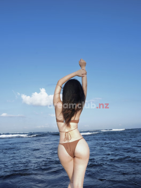 Best  escort in North Shore