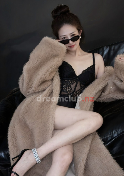 Best  escort in North Shore